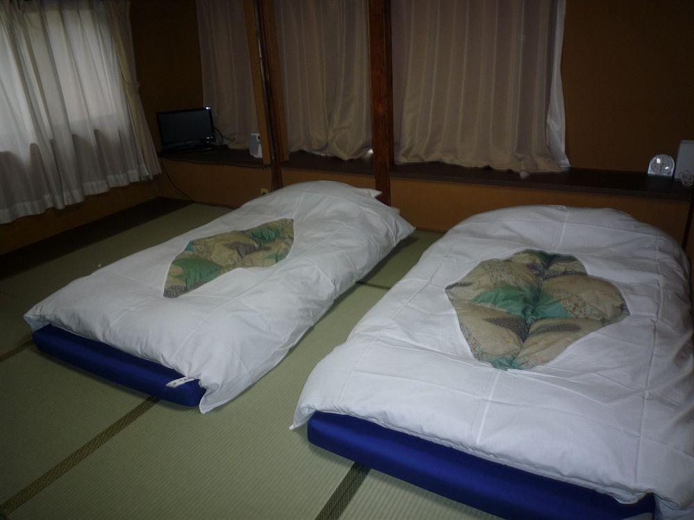 Ryokan Katsutaro Präfektur Tokio Exterior foto