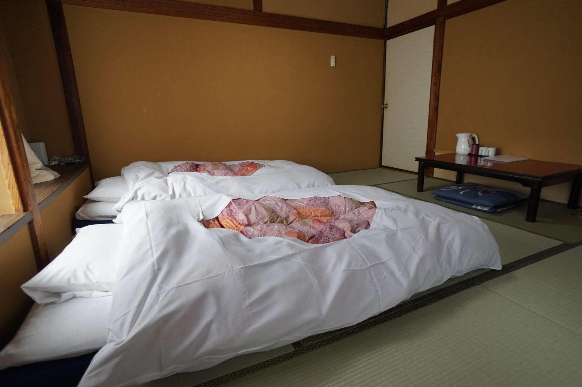 Ryokan Katsutaro Präfektur Tokio Exterior foto
